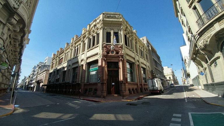 banco popular ciudad vieja 03 768x432